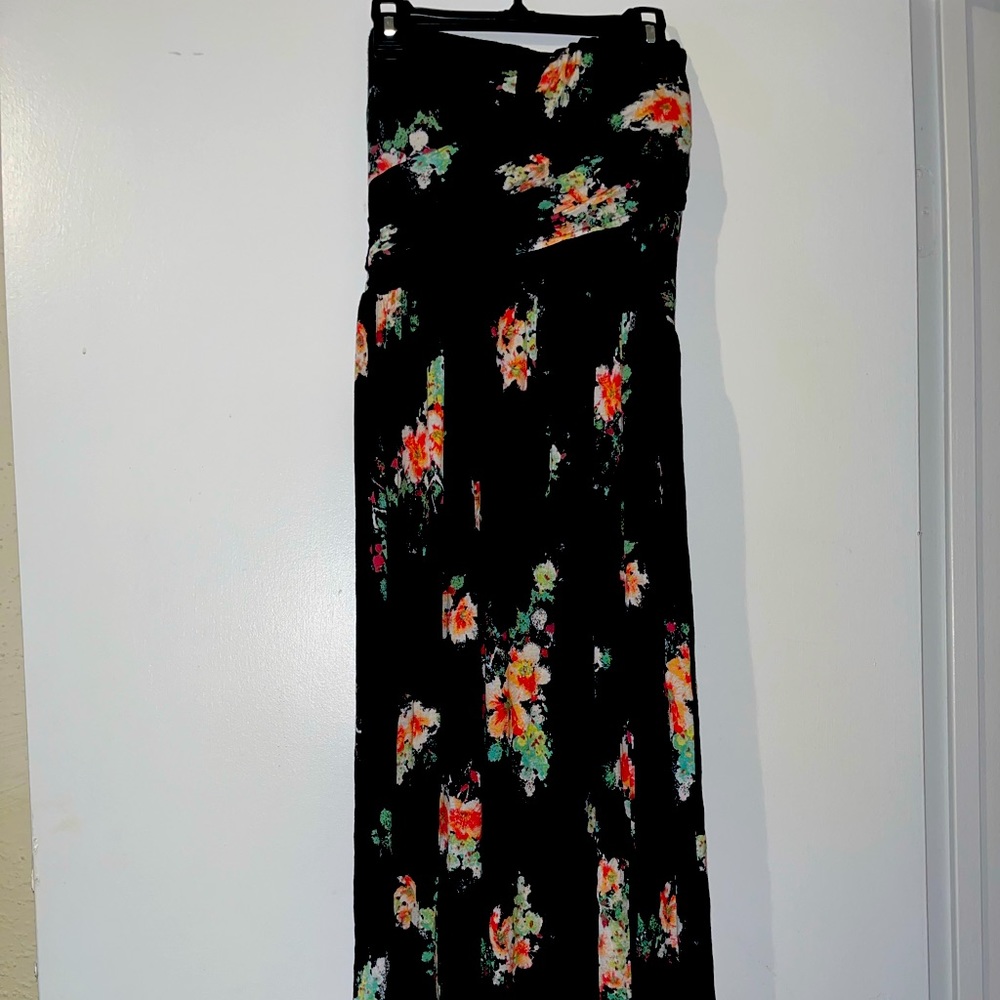 Strapless long dress